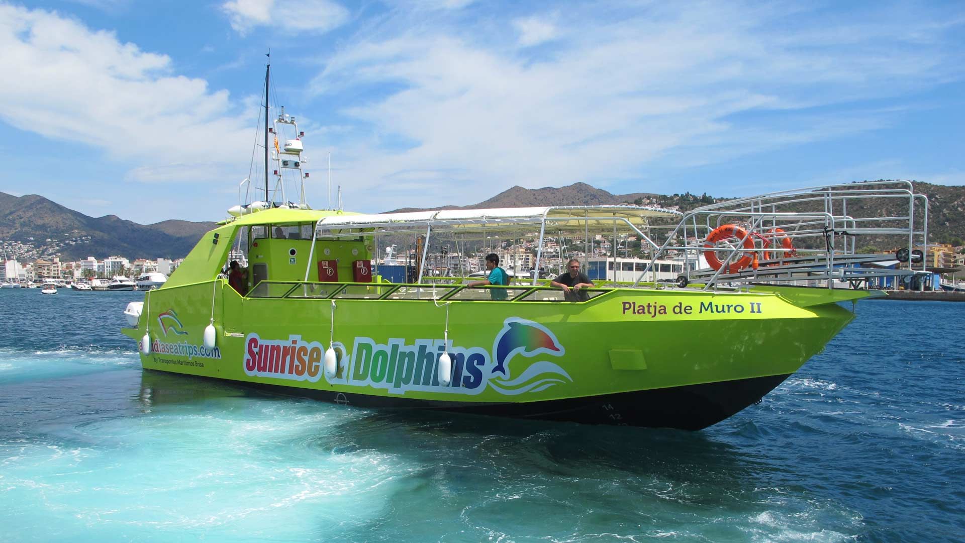 Barco de Turismo/Pasaje 1800